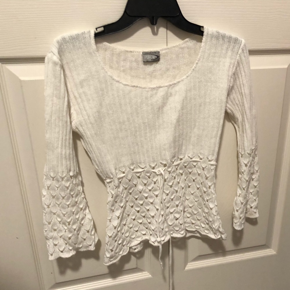 Crotched Bell Sleeved shirt